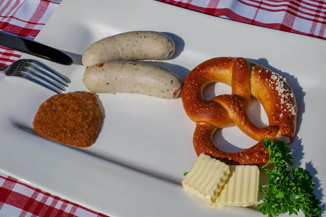 Weißwurst – Eine bayerische Institution mit Tradition - Kochschein