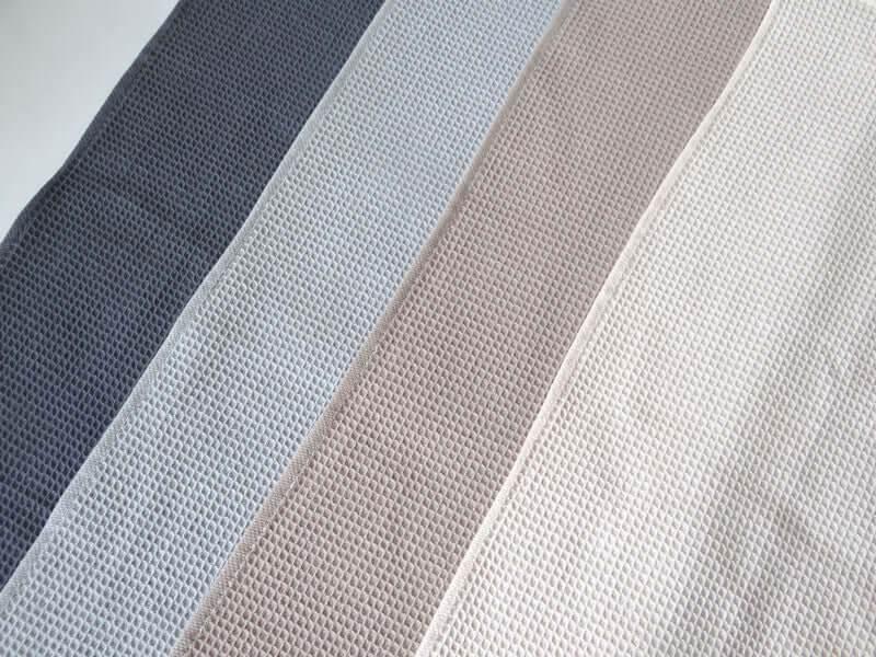 Geschirrtücher aus Baumwolle im eleganten Design - 2er Set (vier Farben) - Kochschein