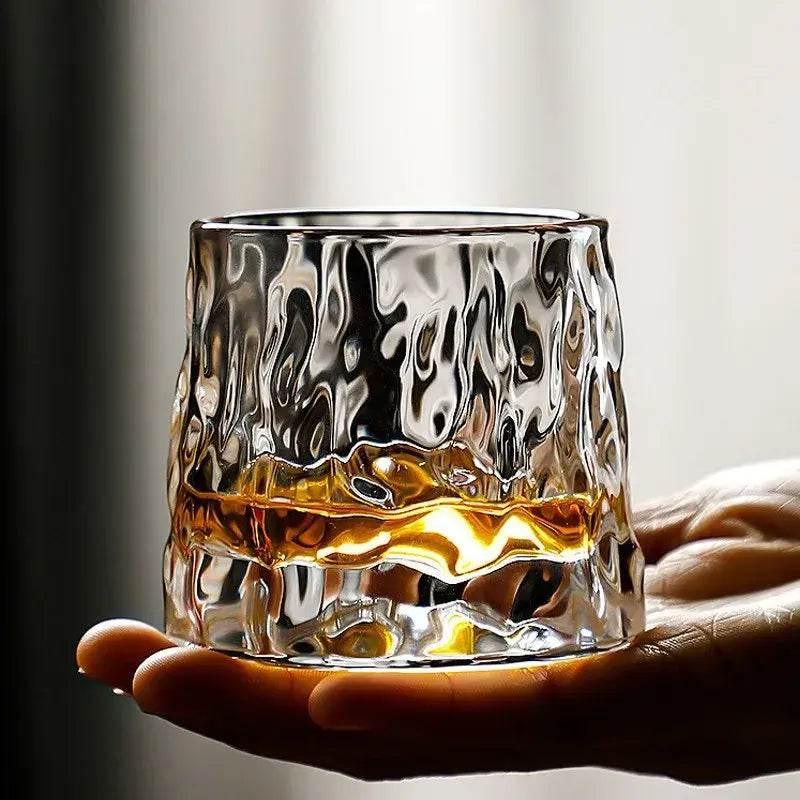 Rotierendes Whiskeyglas aus bleifreiem Kristallglas I (3 Varianten und Sets) - Kochschein