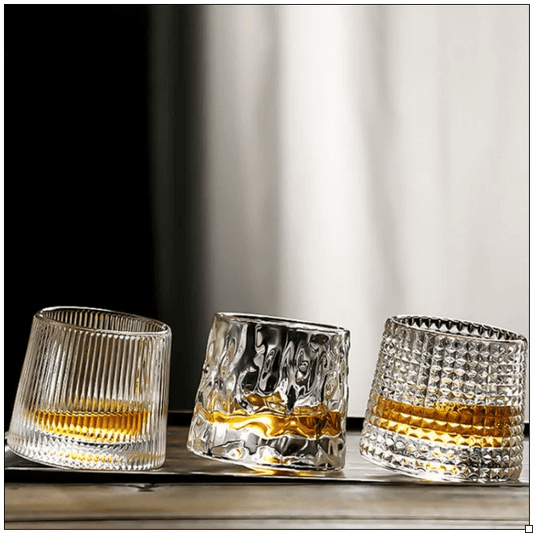 Rotierendes Whisky Glas aus Bleifreiem Kristallglas nur €12.90