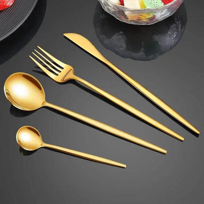 Goldenes Besteckset 24-teilig aus Edelstahl | ELEGANT - Kochschein