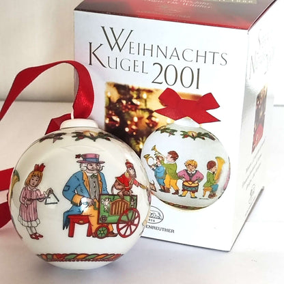 Hutschenreuther Weihnachtskugel 2001 - Limitierte Kollektion - Kochschein