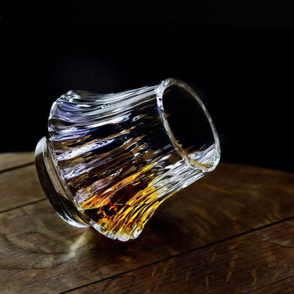 Japanisches Mt. Fuji Whiskeyglas - Handgefertigtes Edo-Glas mit Box - Kochschein
