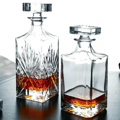 Edle handgefertigte Kristall Dekanter Whiskey - Karaffe (6 Varianten) - Kochschein