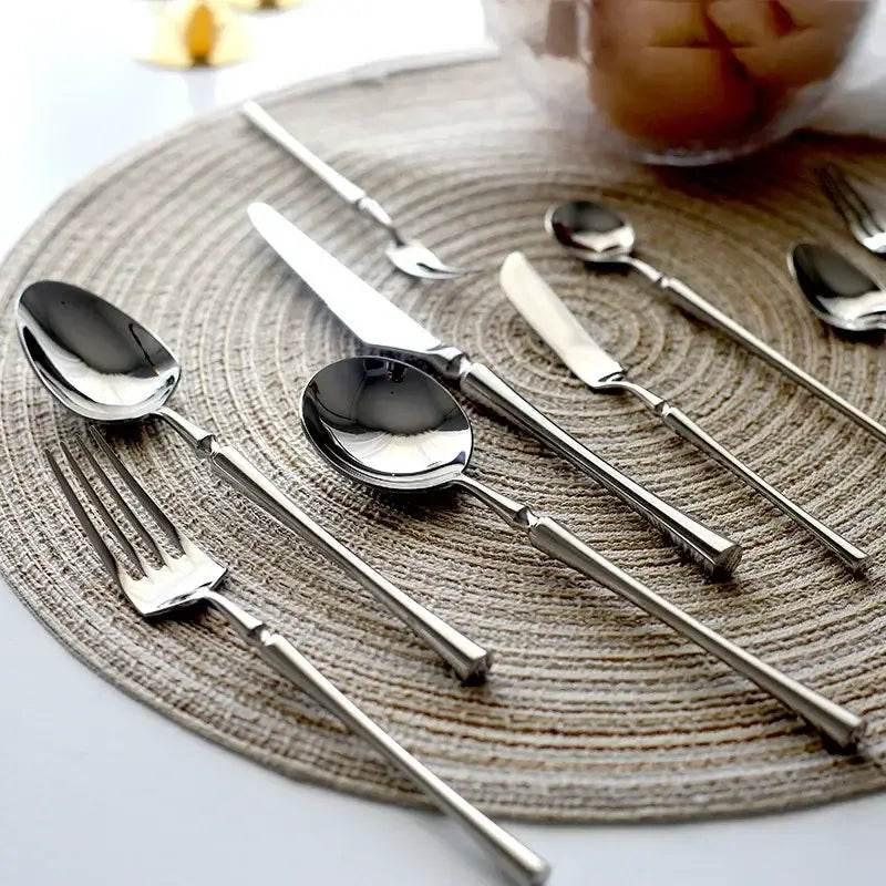 Luxuriöses silbernes Besteck Set aus Edelstahl (Einzeln oder im Set bestellbar) - Kochschein
