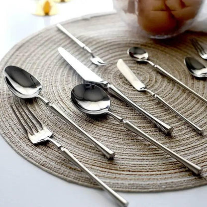 Luxuriöses silbernes Besteck Set aus Edelstahl (Einzeln oder im Set bestellbar) - Kochschein