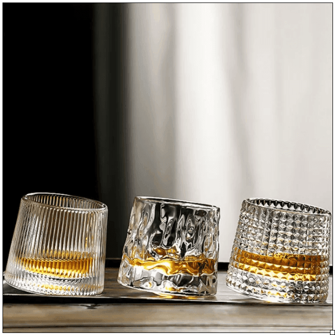 Rotierendes Whiskeyglas aus bleifreiem Kristallglas I (3 Varianten und Sets) - Kochschein