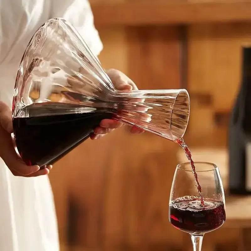 Exklusiver rotierender Kristallglas Dekanter (1 Liter) – Kochschein
