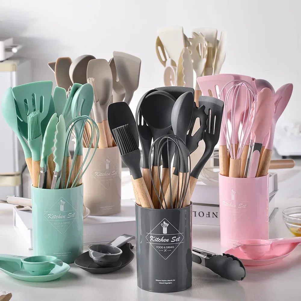 Silikon-Küchenutensilien-Set mit Holzgriffen 12-teilig - Antihaft (5 Farben) - Kochschein